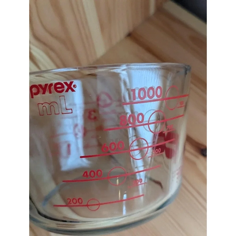 Pyrex 4-Cup Glass Measuring Cup 100‎ Year Anniversary - Clean! Made in USA